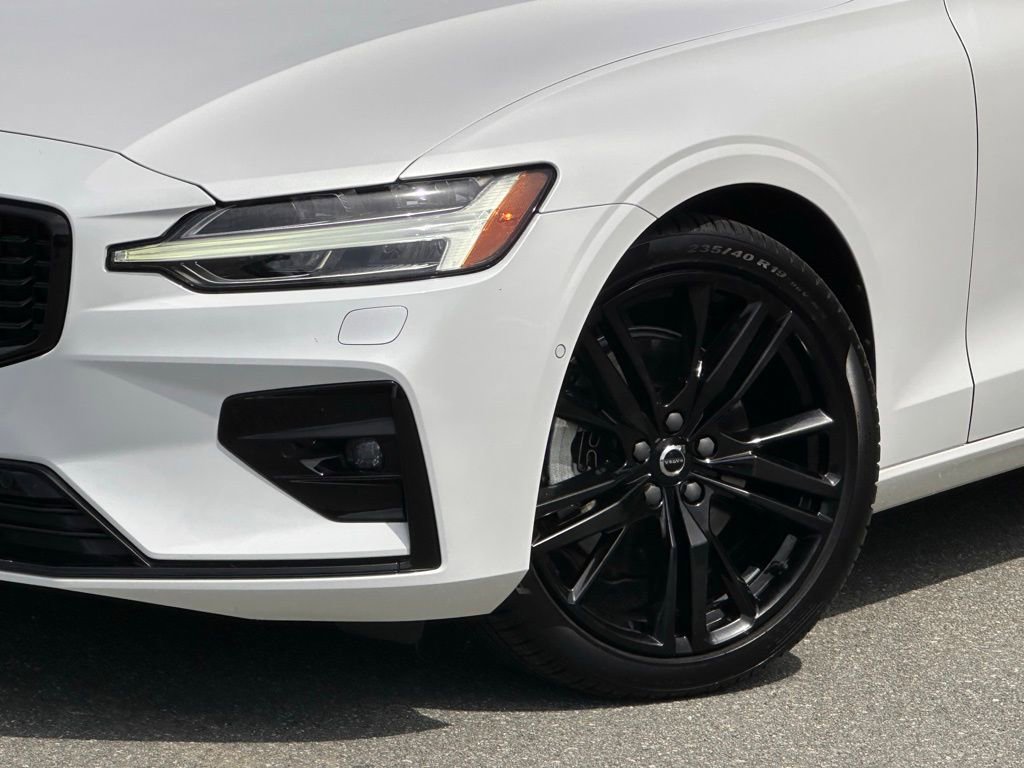 Used 2024 Volvo S60 B5 Plus image 41