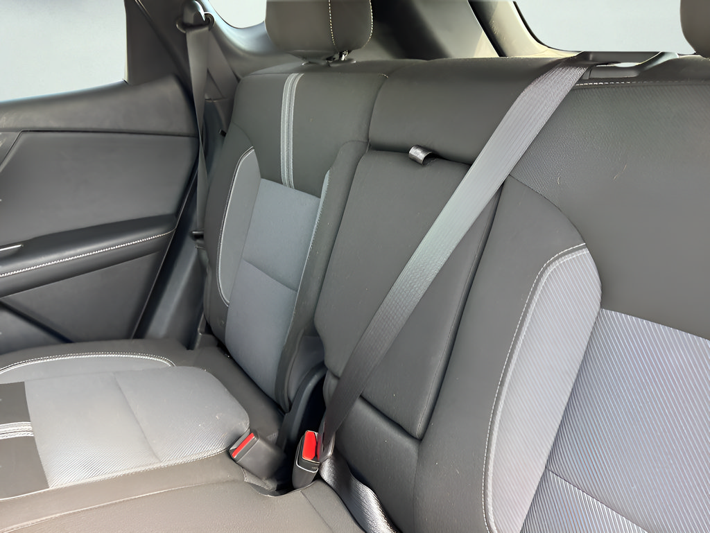 Used 2025 Chevrolet Blazer LT AWD/4WD image 9