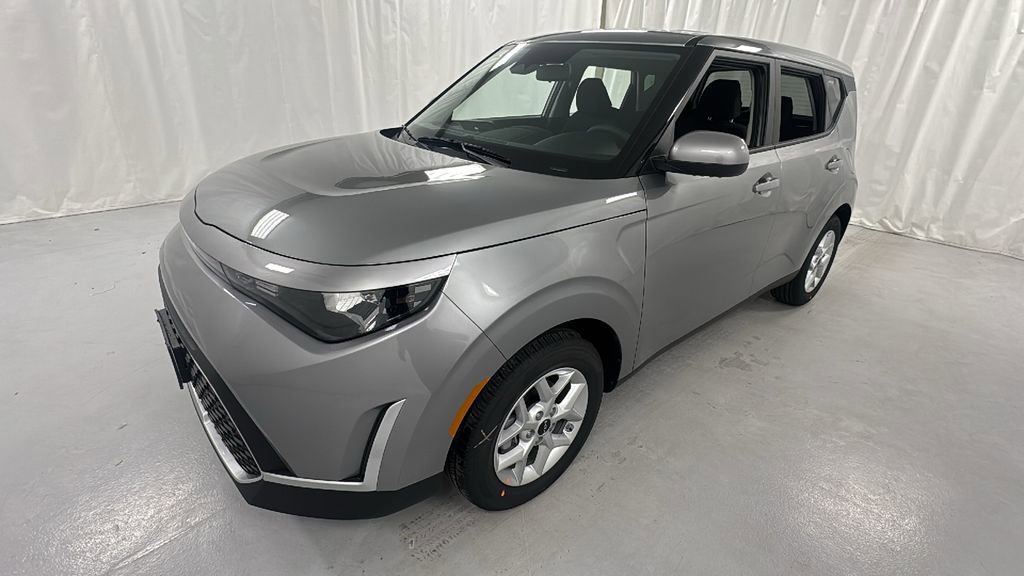 New 2025 Kia Soul LX image 7