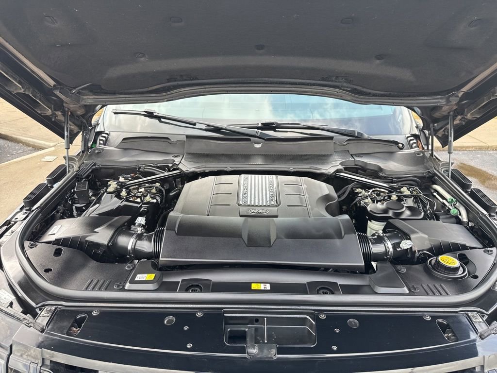 Used 2019 Land Rover Range Rover Long Wheelbase Supercharged image 33