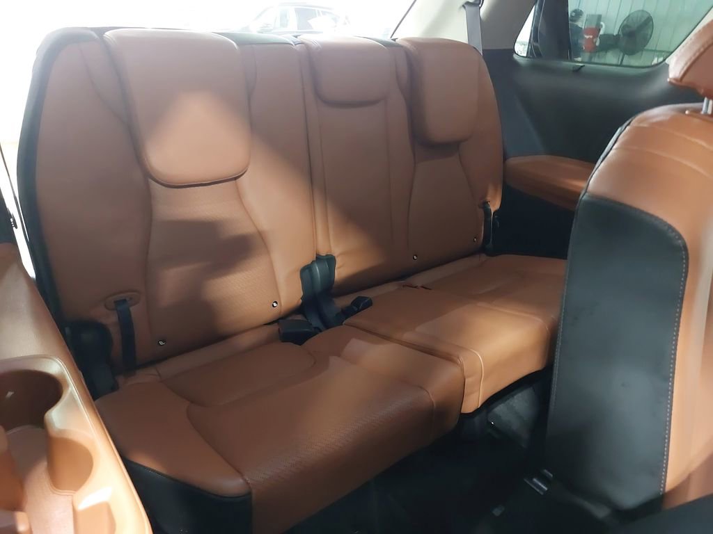 Used 2024 Kia Carnival SX Prestige image 12