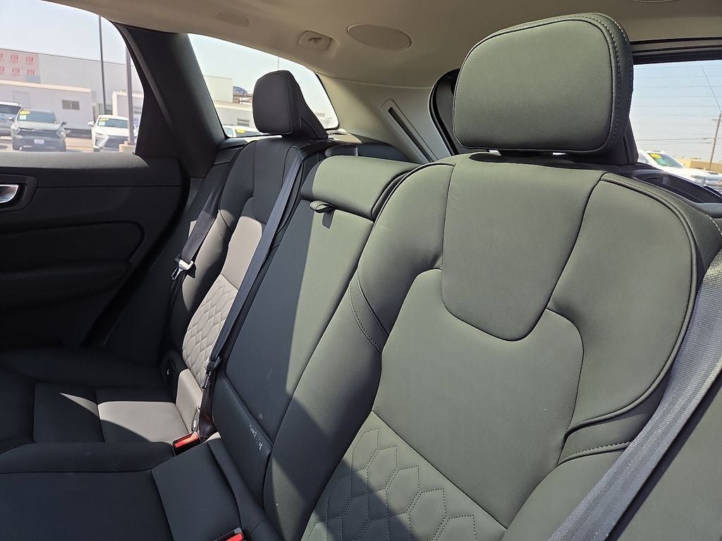 Used 2026 Volvo XC60 B5 Plus w/ Protection Package Premier AWD/4WD image 20