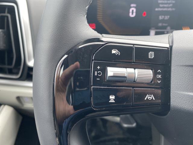 New 2026 Kia Sorento X-Line EX image 32