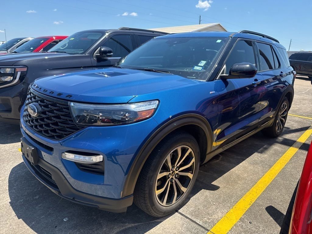 Used 2022 Ford Explorer ST-Line RWD image 1