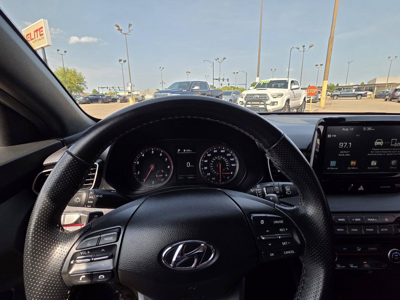 Used 2020 Hyundai Veloster Turbo FWD image 27