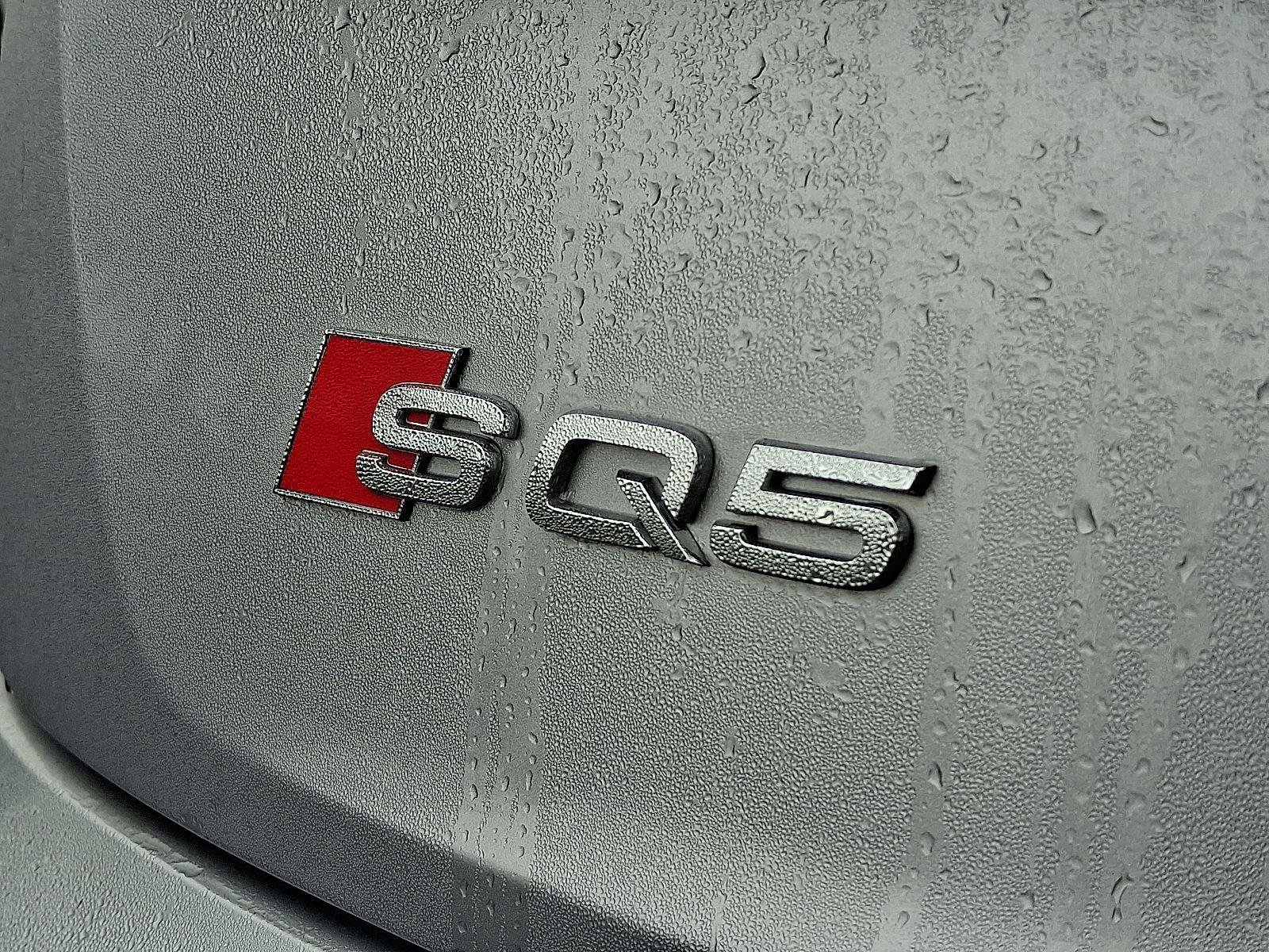 Used 2025 Audi SQ5 Premium Plus image 32