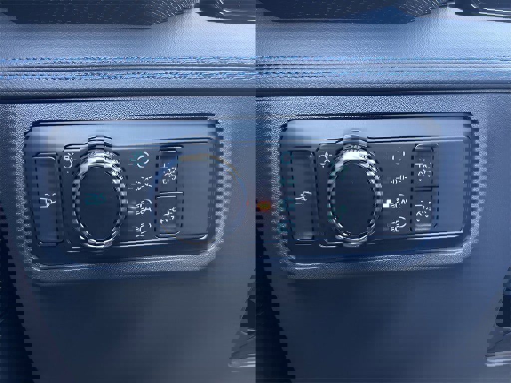 New 2024 Ford Mustang Dark Horse image 34