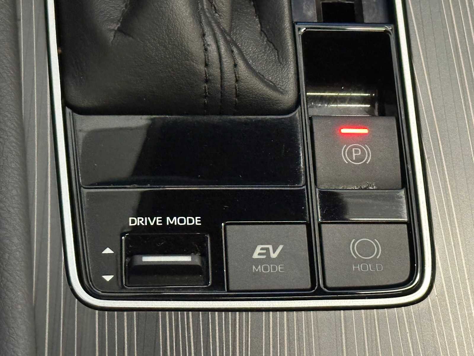Certified 2021 Toyota Sienna Limited image 18