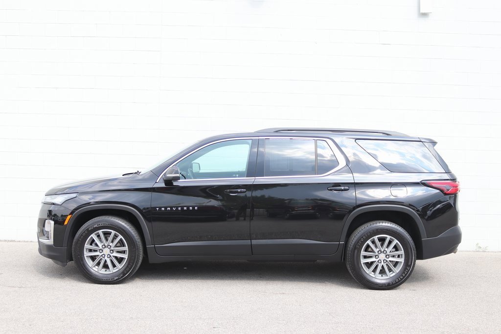 Used 2023 Chevrolet Traverse LT AWD/4WD image 2
