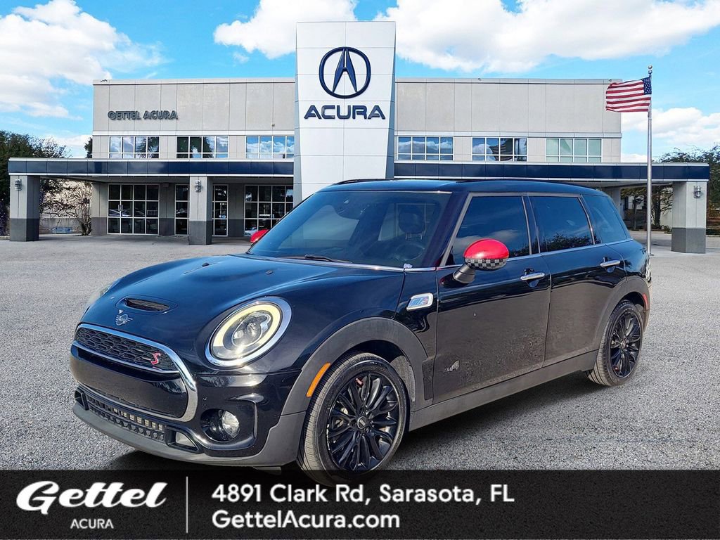 Used 2019 MINI Cooper Clubman S image 1