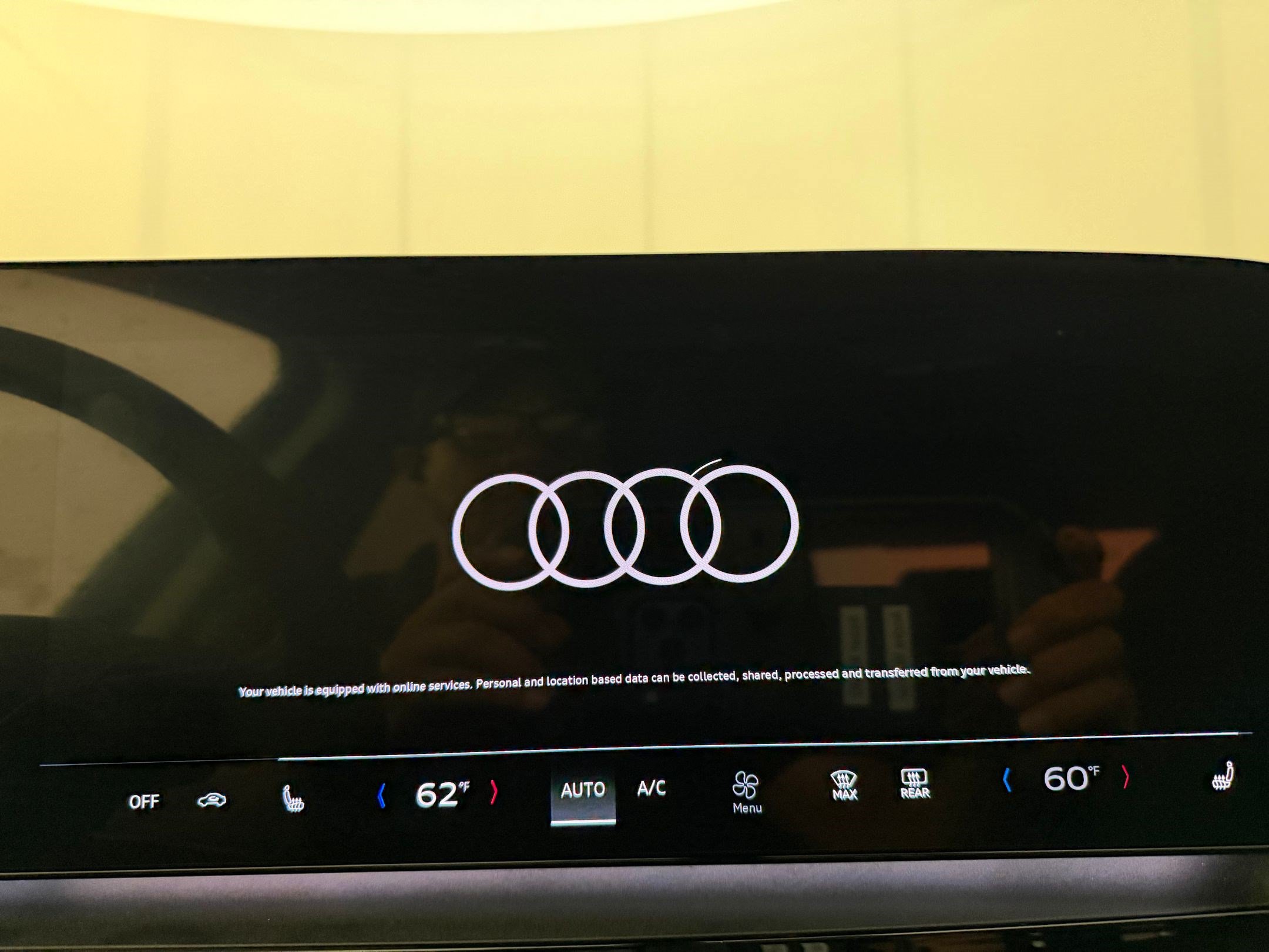 Certified 2025 Audi Q6 e-tron Premium w/ Convenience Package RWD image 21