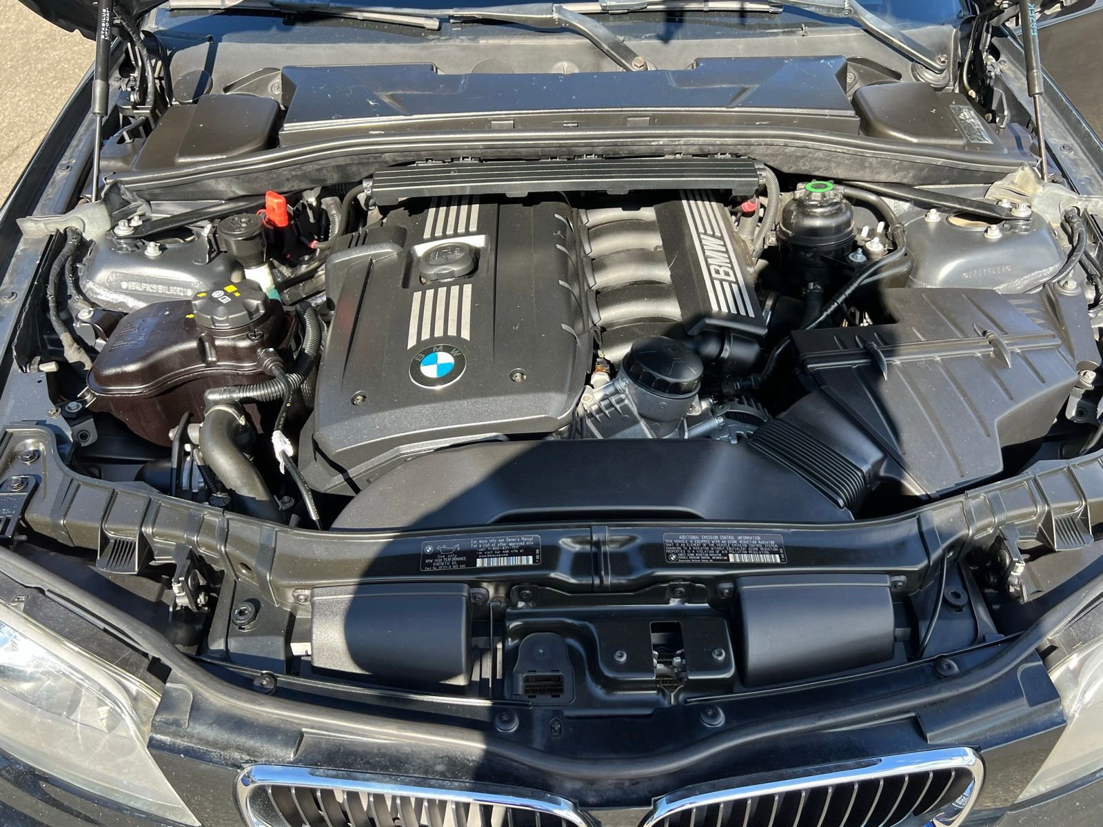Used 2011 BMW 128i Coupe image 14