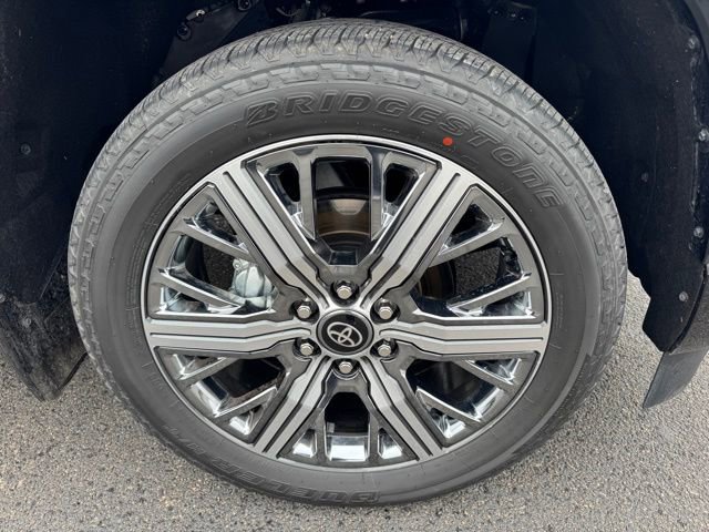 Used 2026 Toyota Sequoia Capstone image 9