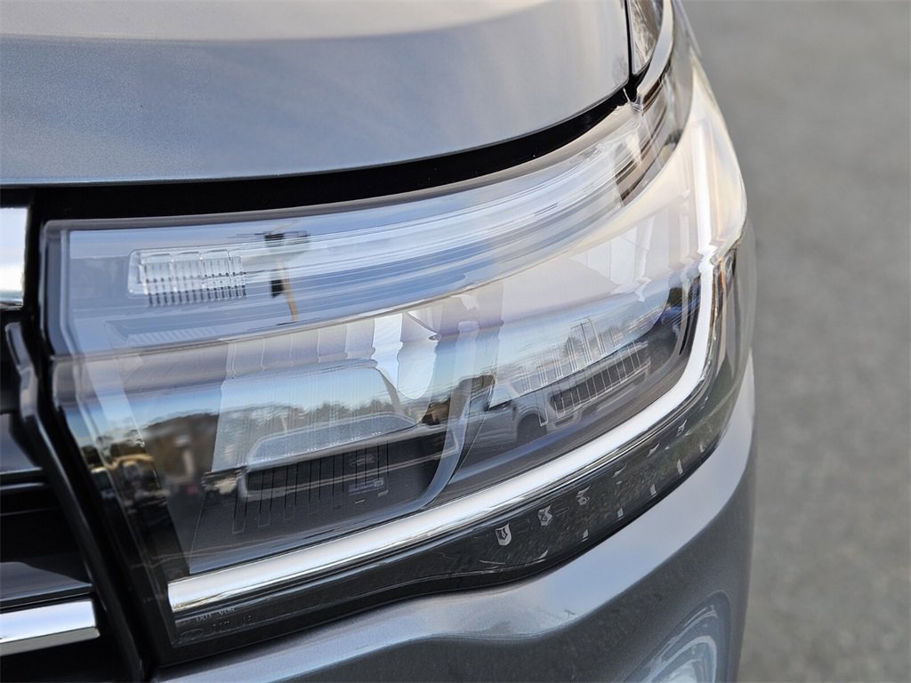 New 2026 Ford Explorer Active image 10