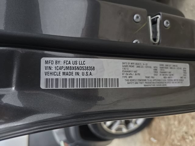 Used 2022 Jeep Cherokee Trailhawk w/ Comfort/Convenience Group AWD/4WD image 32