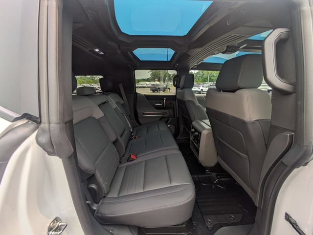 Certified 2025 GMC Hummer EV 3X AWD/4WD image 36