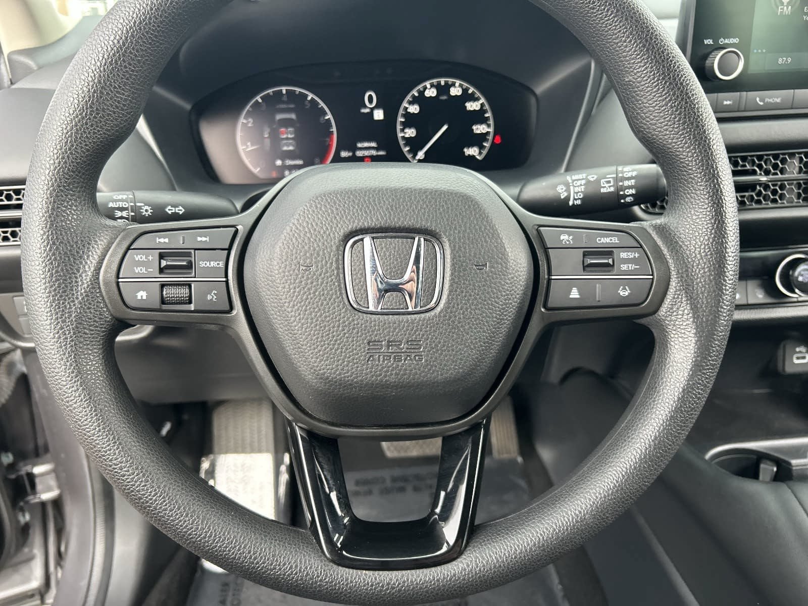 Certified 2025 Honda HR-V LX image 26