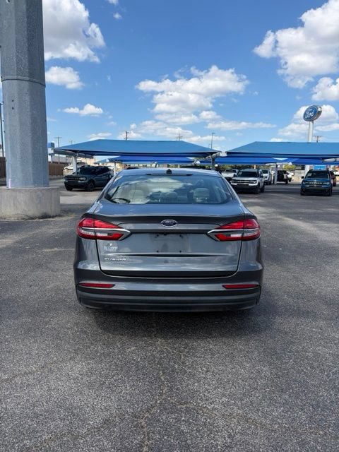 Used 2019 Ford Fusion S FWD image 3