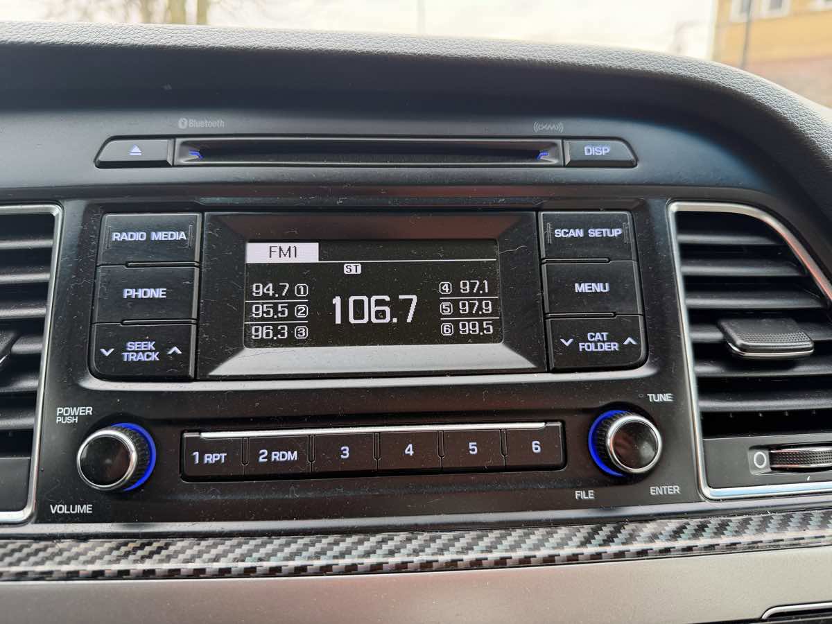 Used 2017 Hyundai Sonata SE image 26