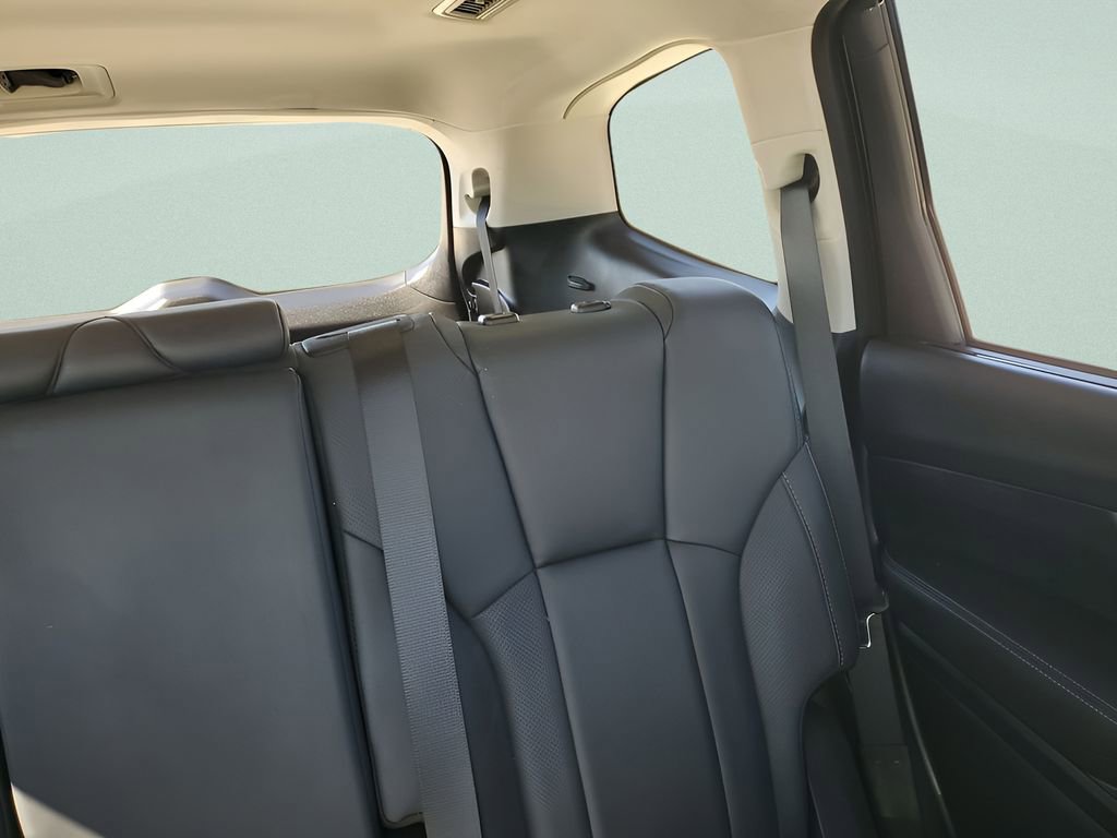Used 2022 Subaru Ascent Limited w/ Technology Package image 14