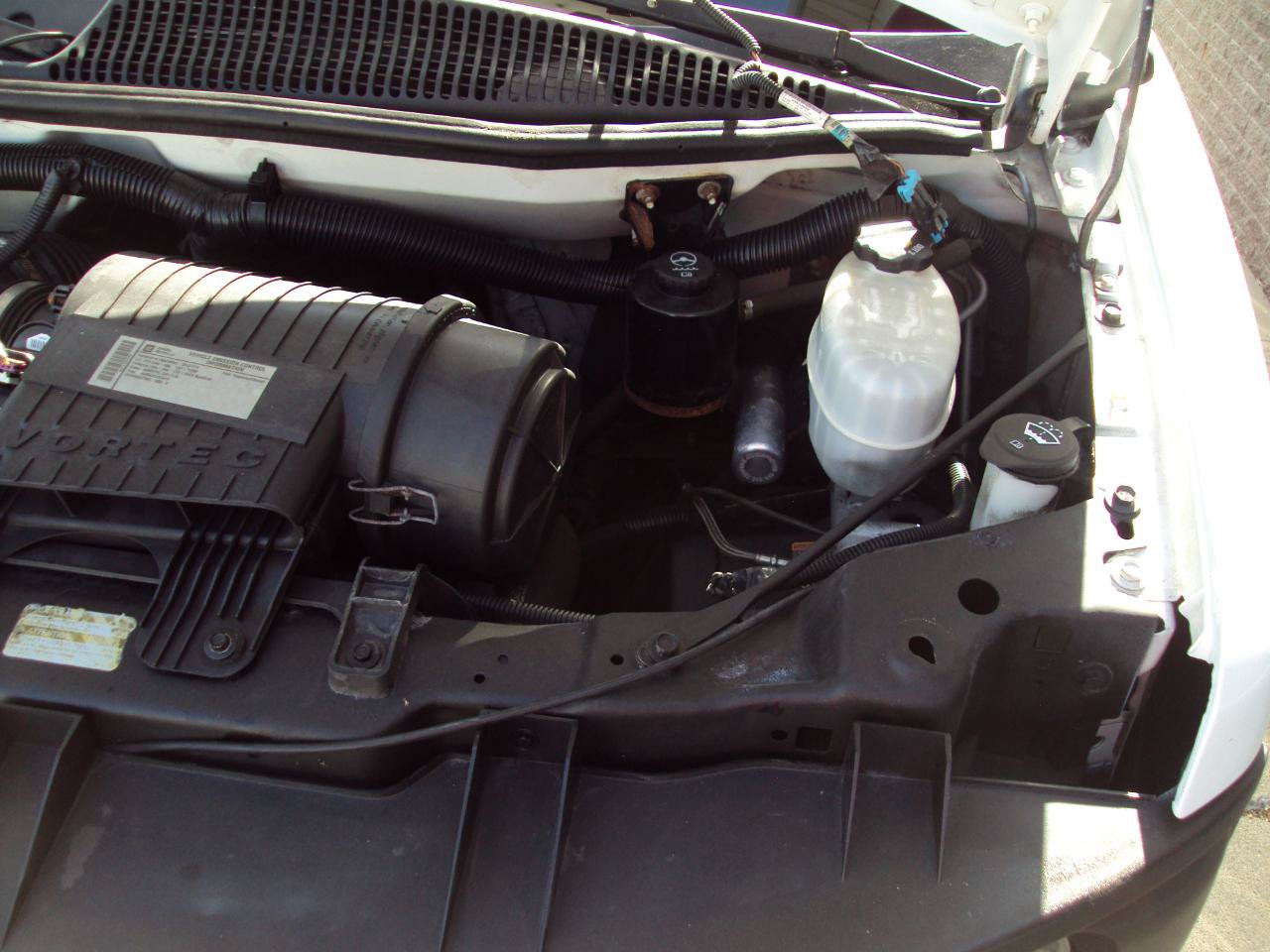 Used 2010 GMC Savana 1500 AWD image 24