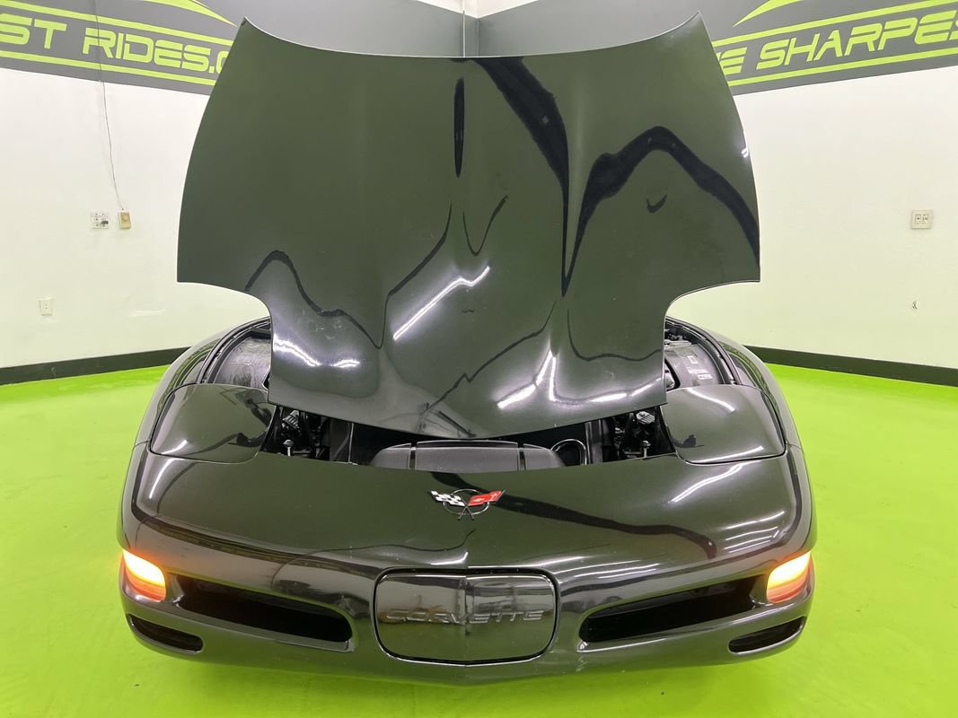 Used 1998 Chevrolet Corvette Convertible w/ Memory Pkg RWD image 5