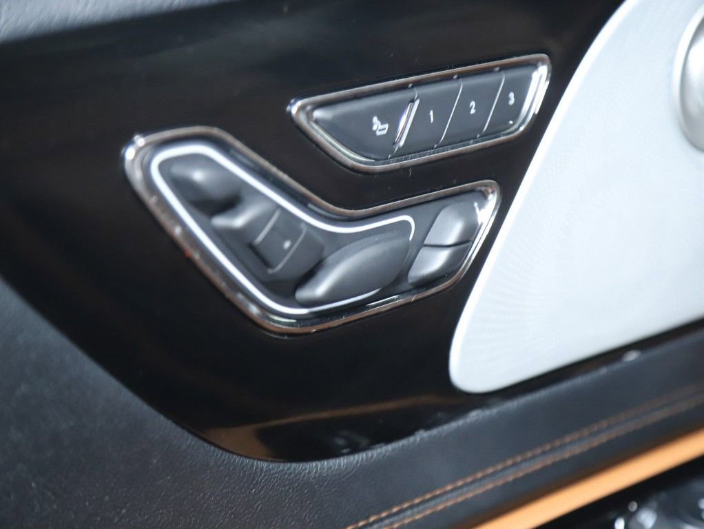 Certified 2025 Lincoln Aviator Black Label image 21