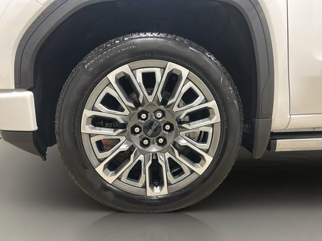 Used 2024 GMC Sierra 1500 Denali Ultimate image 25