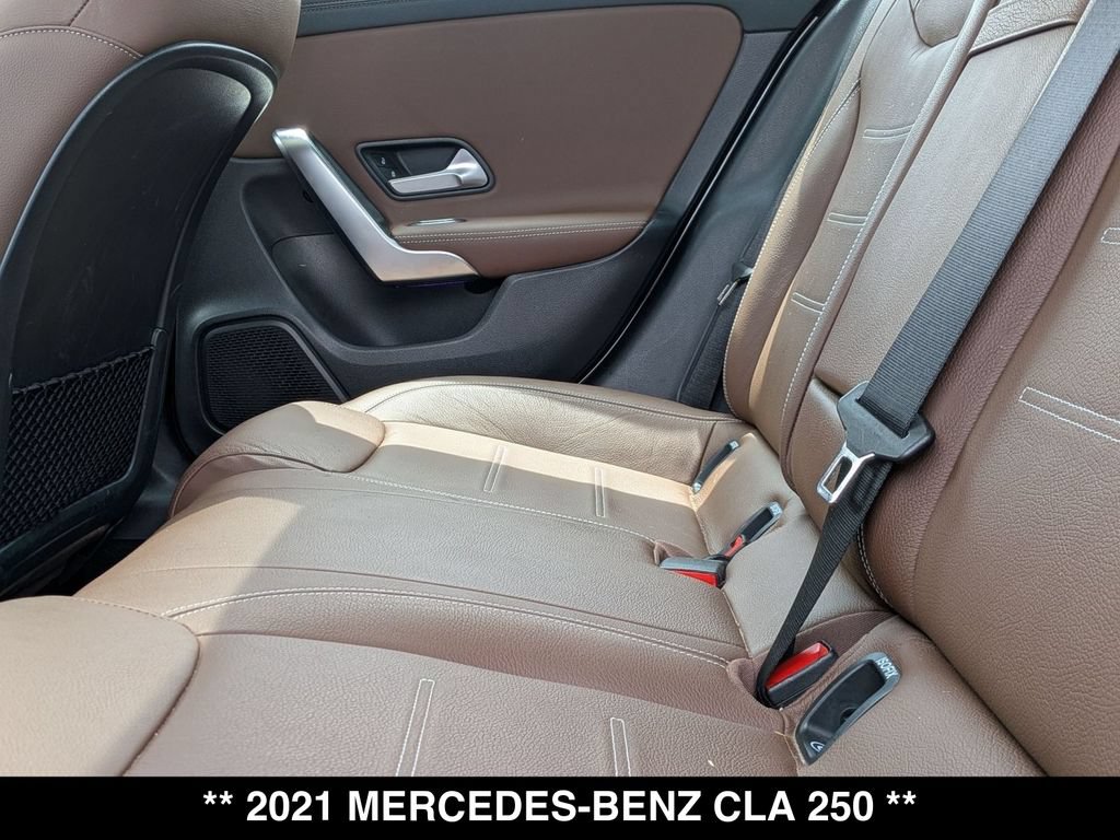 Used 2021 Mercedes-Benz CLA 250 4MATIC image 3