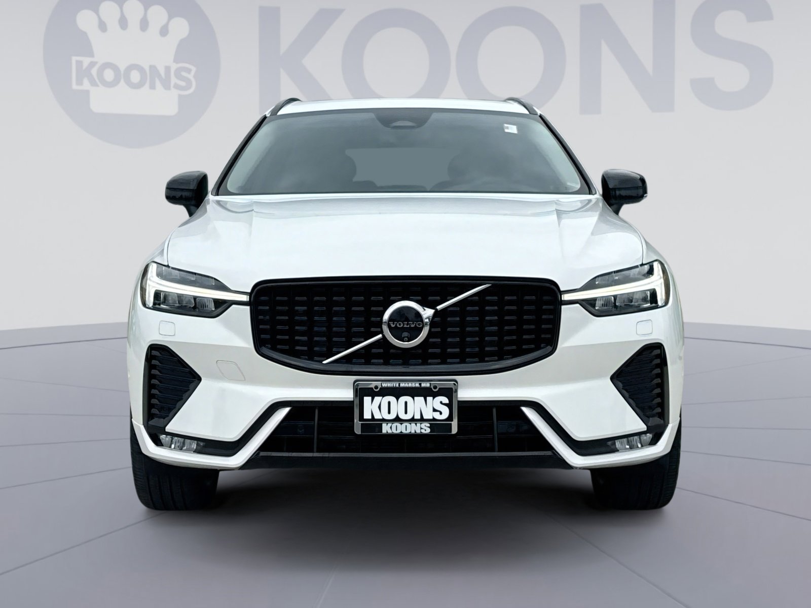 Used 2024 Volvo XC60 B5 Plus w/ Protection Package Premier AWD/4WD image 11