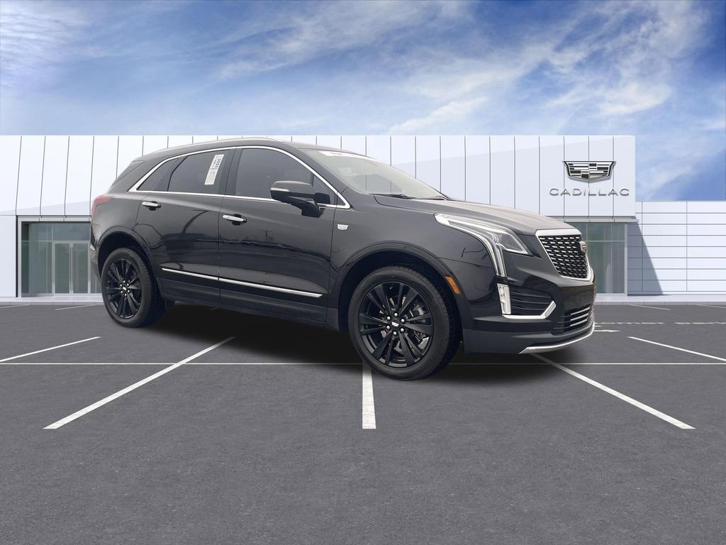 Certified 2024 Cadillac XT5 Premium Luxury FWD image 2