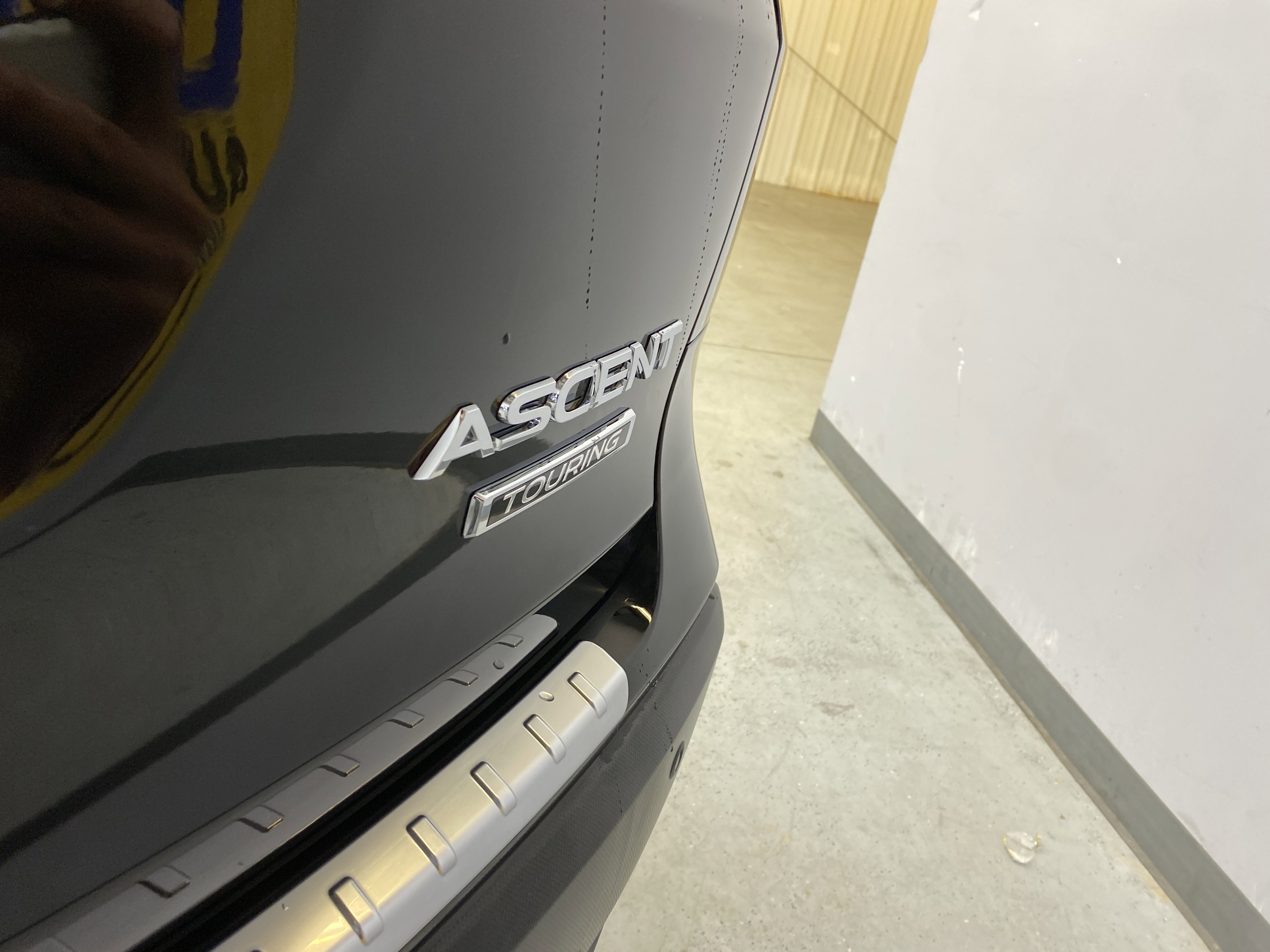 Used 2025 Subaru Ascent Touring w/ Popular Package #2 image 17