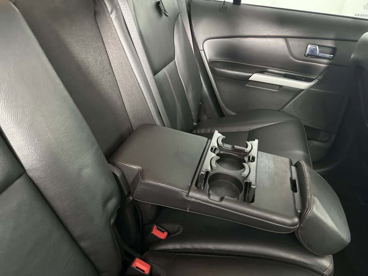Used 2013 Ford Edge SEL FWD image 26