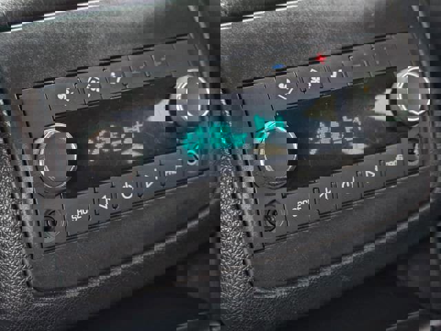 Used 2016 Chevrolet Traverse LTZ image 32