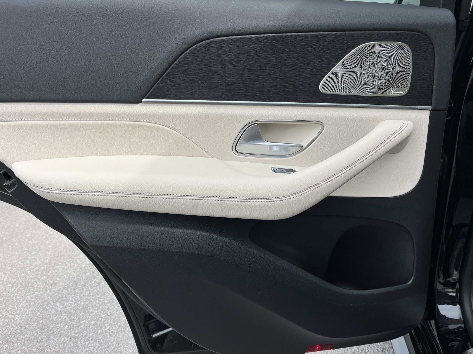 Used 2025 Mercedes-Benz GLE 350 4MATIC image 15