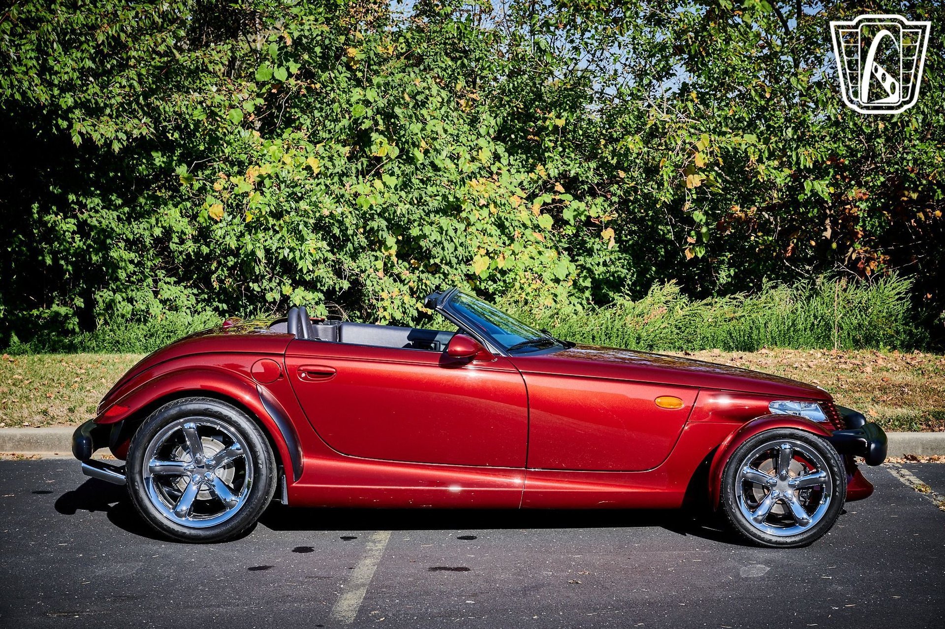 Used 2002 Chrysler Prowler RWD image 17