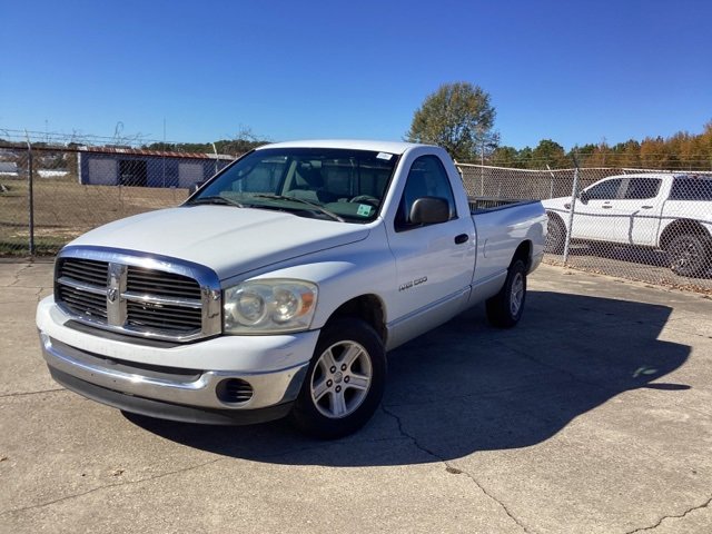 Used 2007 Dodge Ram 1500 Truck SLT image 3