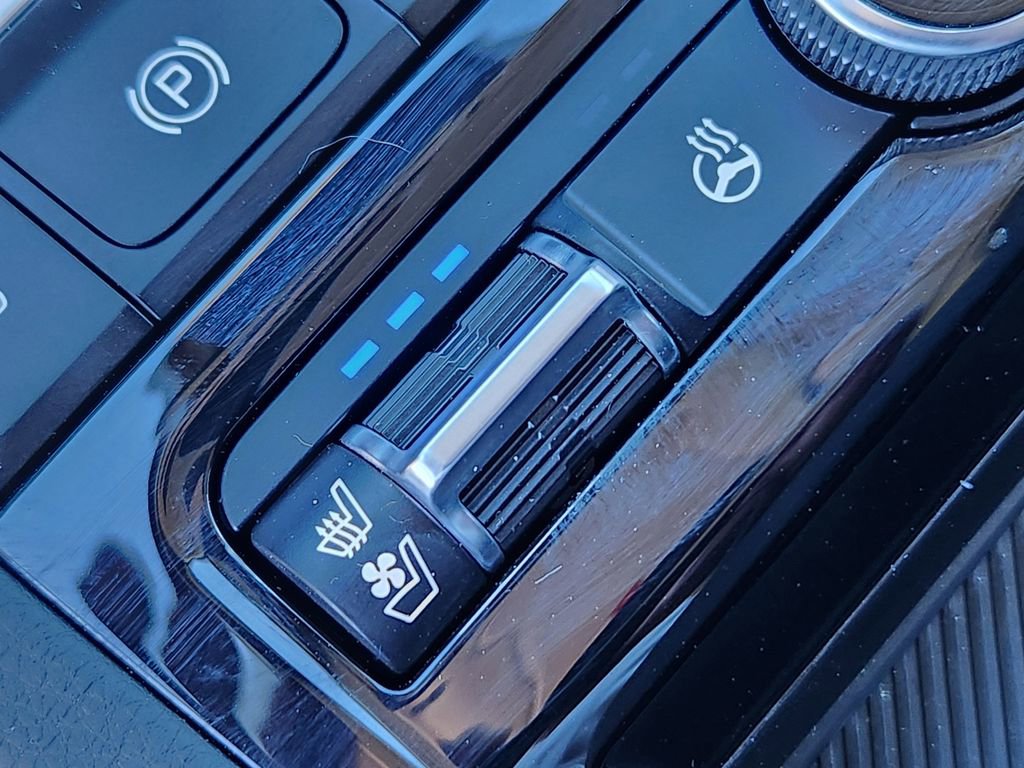 New 2025 Kia K5 EX image 21