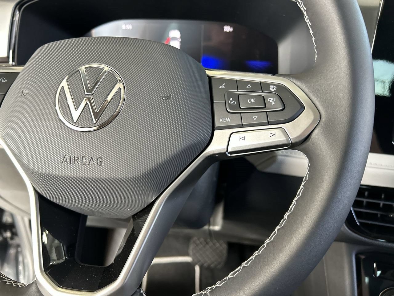 New 2026 Volkswagen Taos S FWD image 20