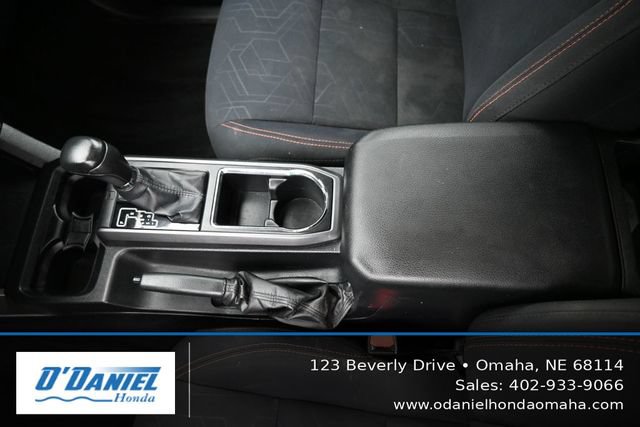 Used 2016 Toyota Tacoma TRD Off-Road AWD/4WD image 34