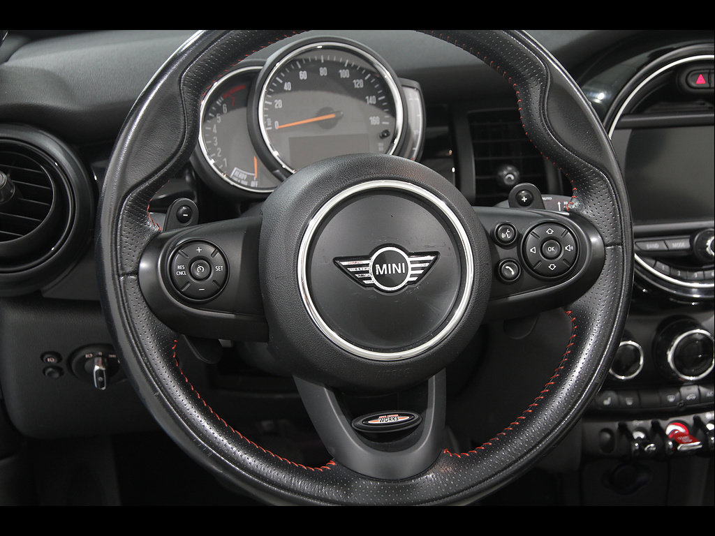 Used 2019 MINI Cooper S w/ Premium Package FWD image 8