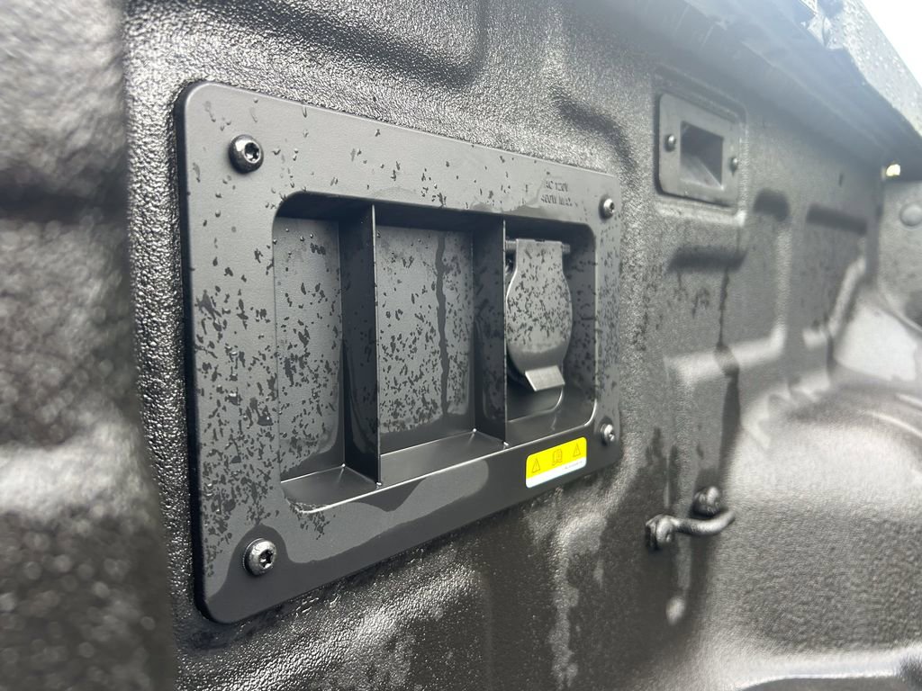 Used 2025 Ford Ranger Raptor image 17