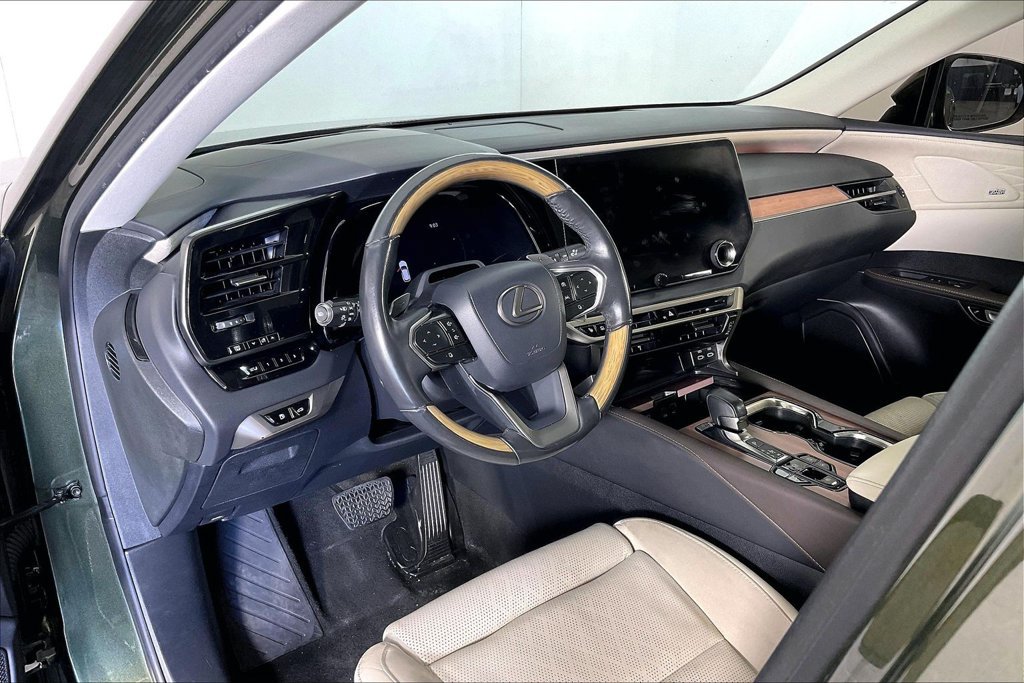Used 2023 Lexus RX 350 AWD w/ Accessory Package image 15