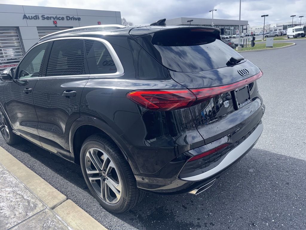 Certified 2025 Audi Q5 2.0T Premium Plus w/ Premium Plus image 21