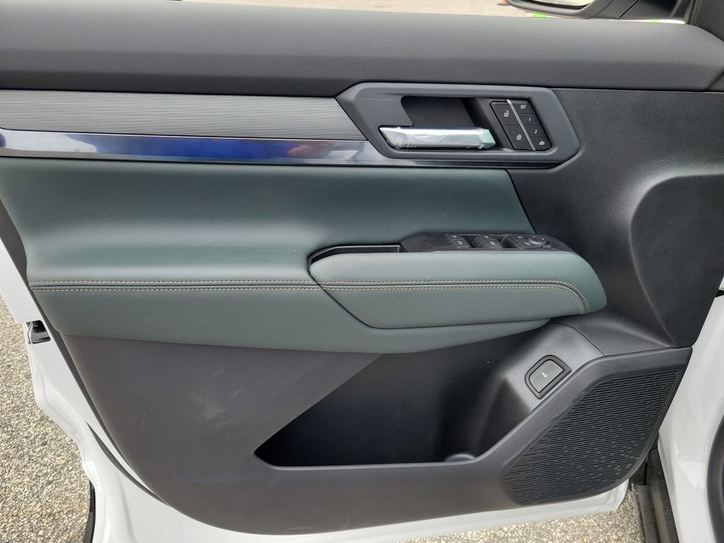 New 2026 GMC Terrain AT4 w/ Convenience Package III image 18