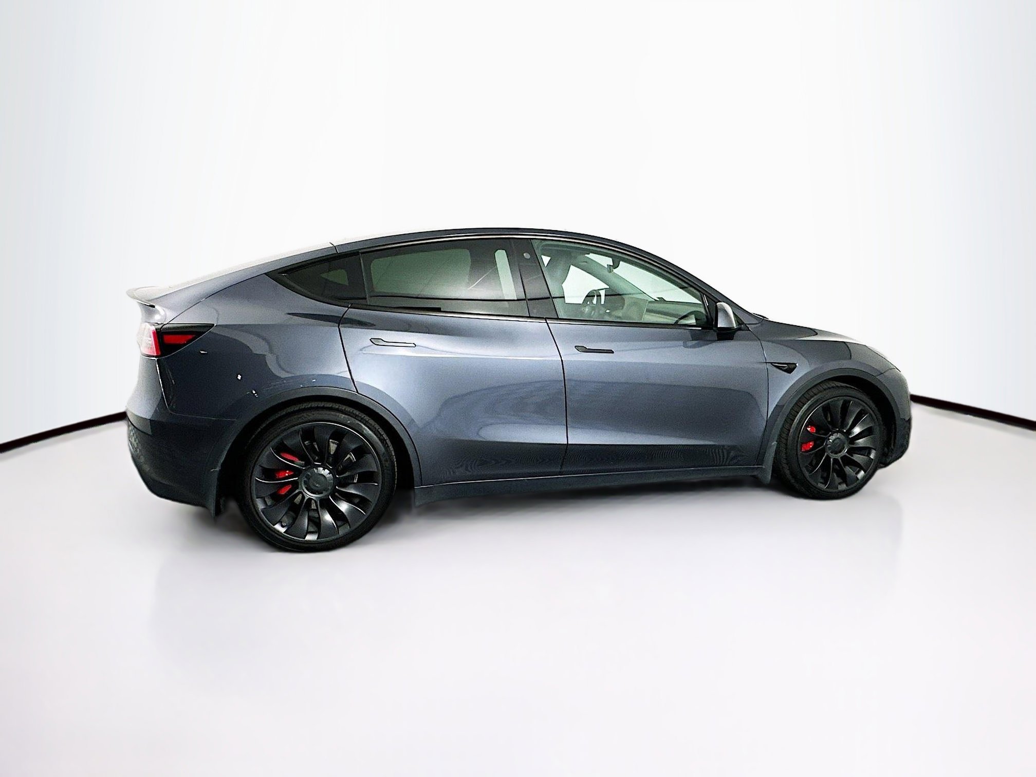 Used 2022 Tesla Model Y Performance image 10