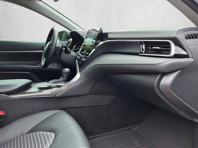 Used 2023 Toyota Camry SE w/ Convenience Package FWD image 19