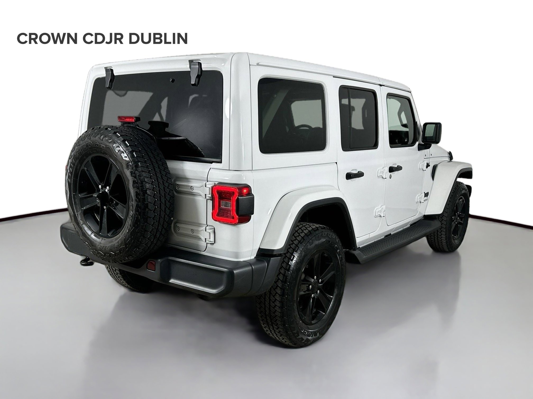 Used 2021 Jeep Wrangler Unlimited Sahara image 5