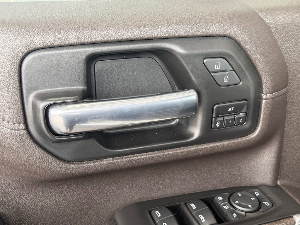 Used 2021 GMC Sierra 2500 Denali w/ Technology Package image 23