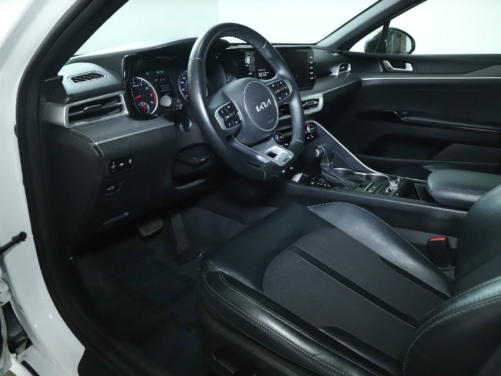 Used 2023 Kia K5 GT-Line image 18